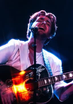 Alex Warren