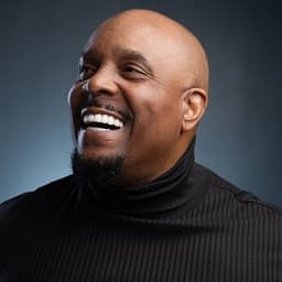 Arnez J