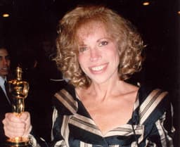 Carly Simon