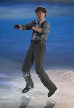 Christmas On Ice