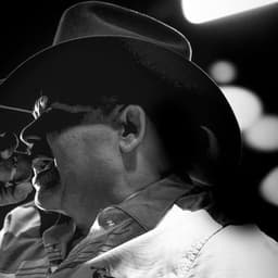 Chuy Lizarraga