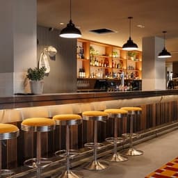 Hotel Allan