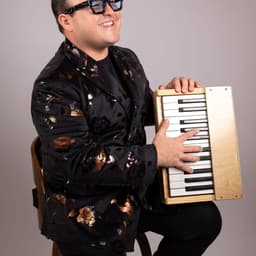 Kemuel Roig