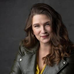 Laura Peek