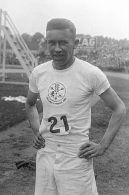 Reg Thomas