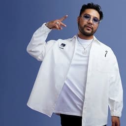 Wax Motif
